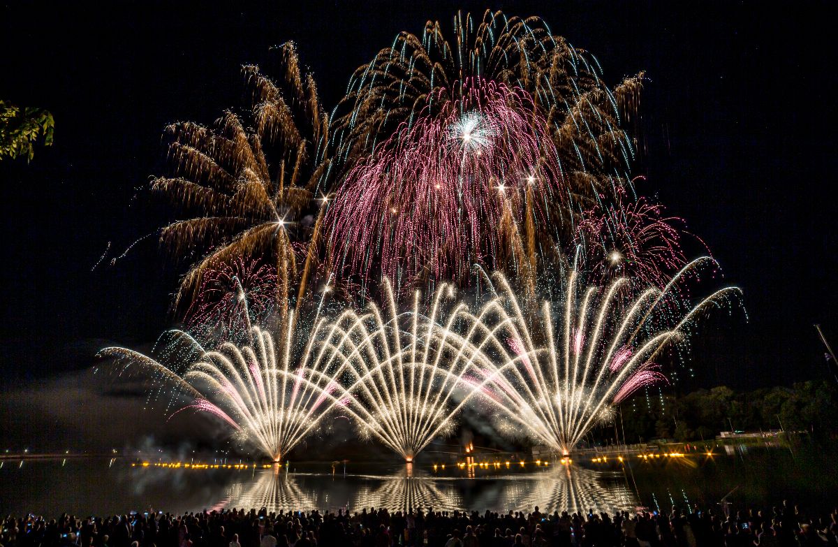 Feu d'artifice 14 juillet 2025 à Joué lès Tours et Ballan Miré